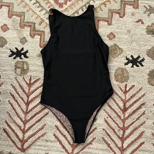 Acacia Shadow France suit